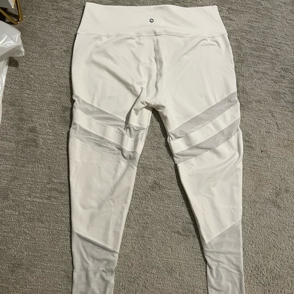 PopFlex Highness Legging (discontinued) size 12 Semi-mesh in Cloud (white) - Picture 6 of 9